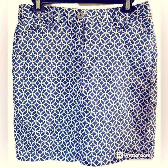 Charter Club•Geometrical Design Royal Blue White Women’s Skirt Skort, Sz 6, EUC - Picture 1 of 17